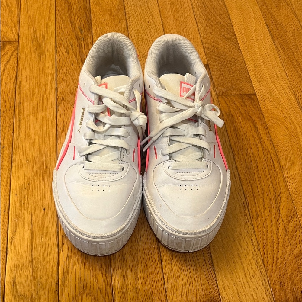 Puma White and Pink Sneakers